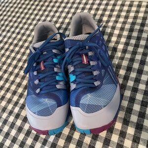 New Merrell Vibram Barefoot Gray and Blue Performance Footwear, size 7